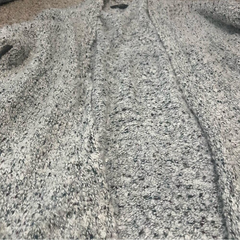 SWEATER - Picture 3 of 4